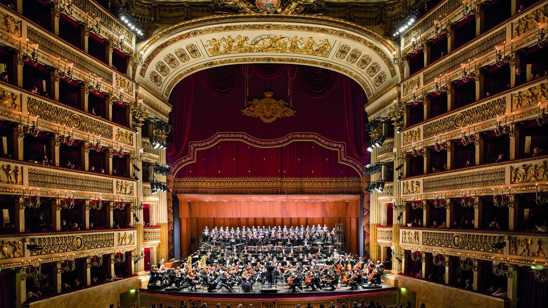 NAPOLİ TEATRO SAN CARLO